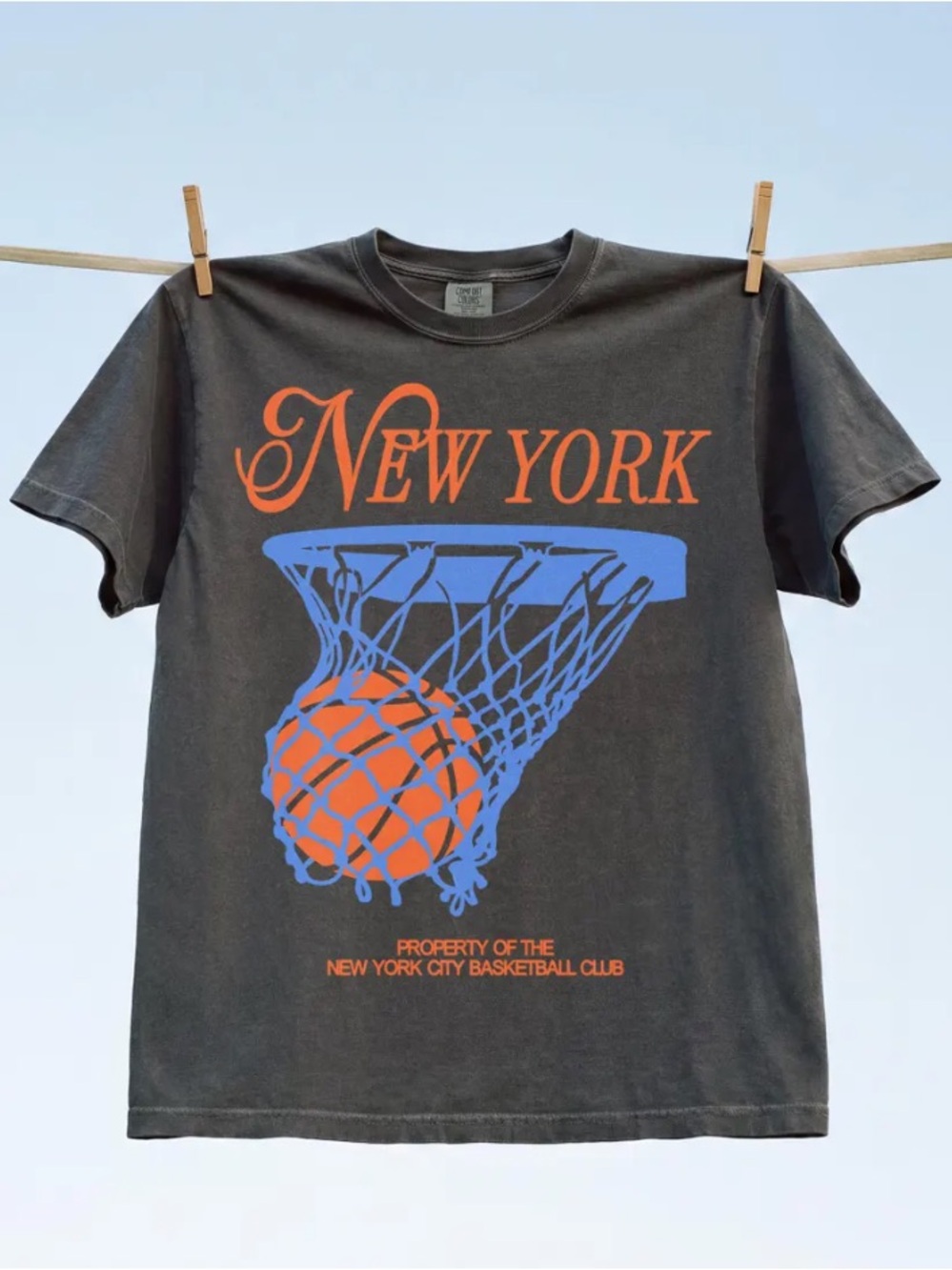 New York Basketball Graphic T‑Shirt, Retro Sports Comfort Color Pepper Tee